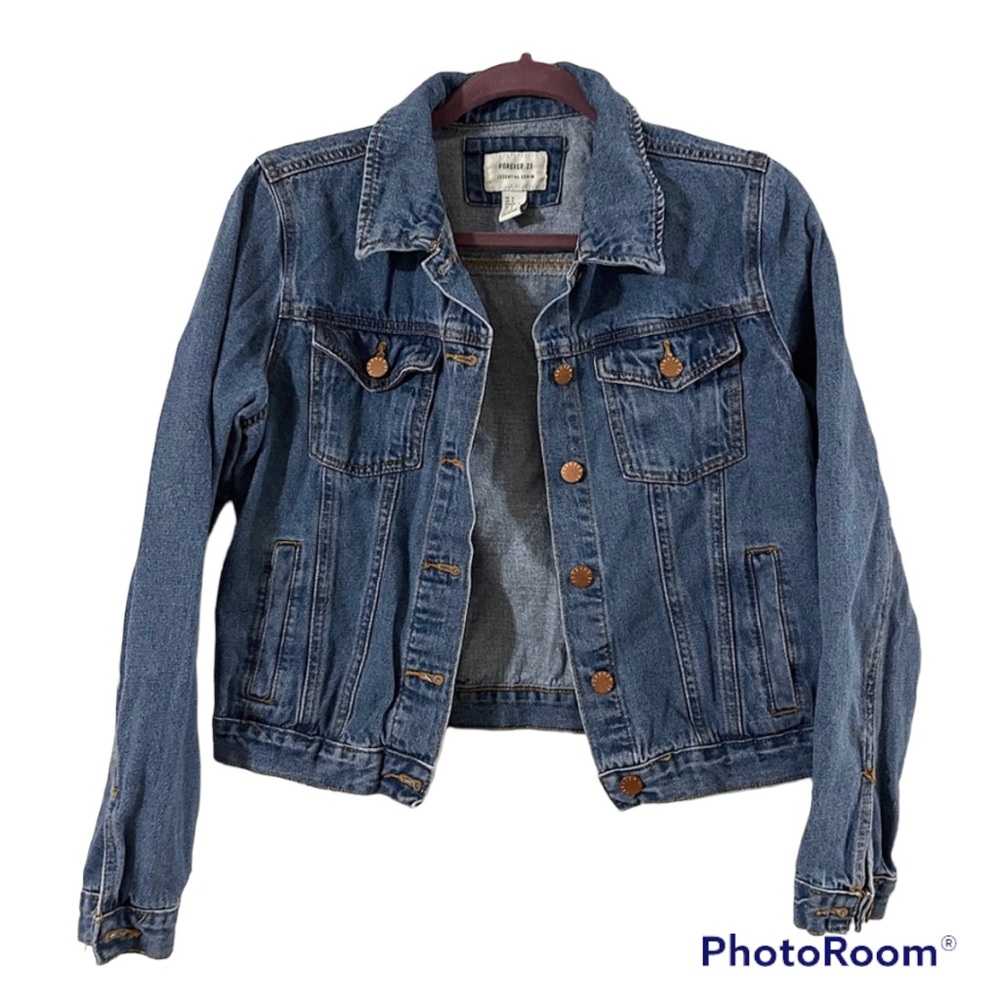 Forever 21 Blue Jean Jacket Women’s Size Small